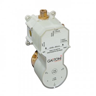 Gattoni GBOX Универсальная монтажная коробка под встраиваемый смеситель для душа на 2-5 источников SC0500000