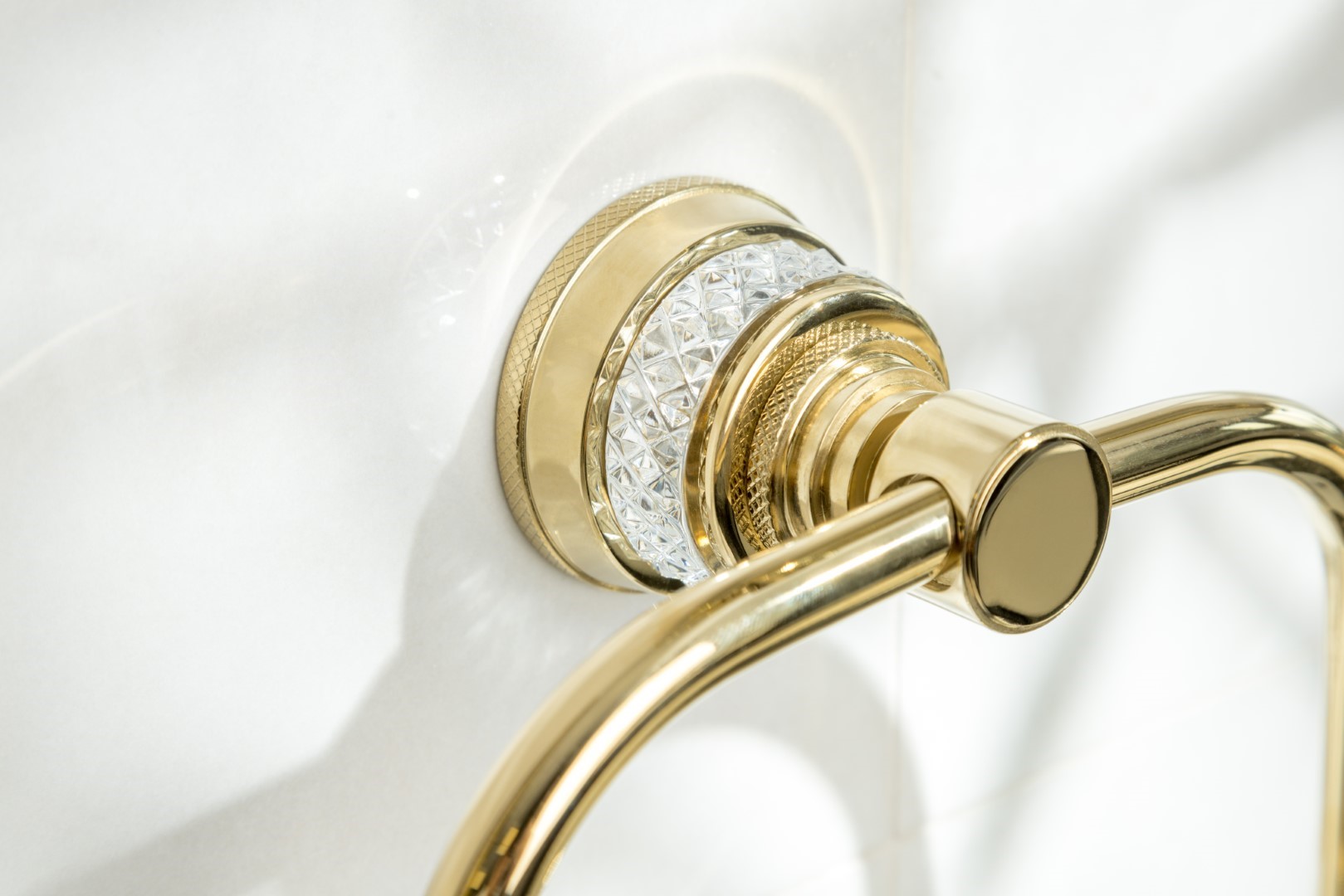 Полотенцедержатель кольцо AURA Gold 10245-G