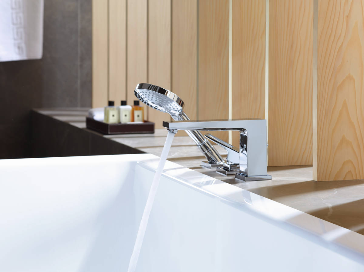 Смеситель на борт ванны Hansgrohe Metropol 74550000