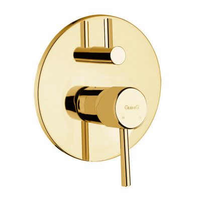 Смеситель для душа встраиваемый с переключателем на 3 потребителя Giulini Futuro F6513-3O, золото