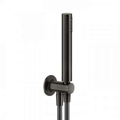 Gessi Inciso Shower Душевой комплект, состоящий из вывода воды на1/2, держателя, шланга 1,50 м и душевой лейки сзащитой от известкового налёта. цвет: black XL 58123#299