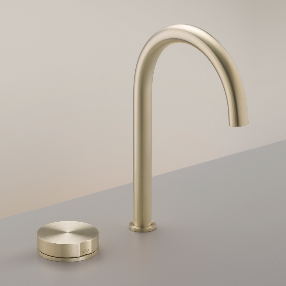 GIO21 CeaDesign Giotto смеситель для раковины прогрессивный, цвет сатинированная нержавеющая сталь