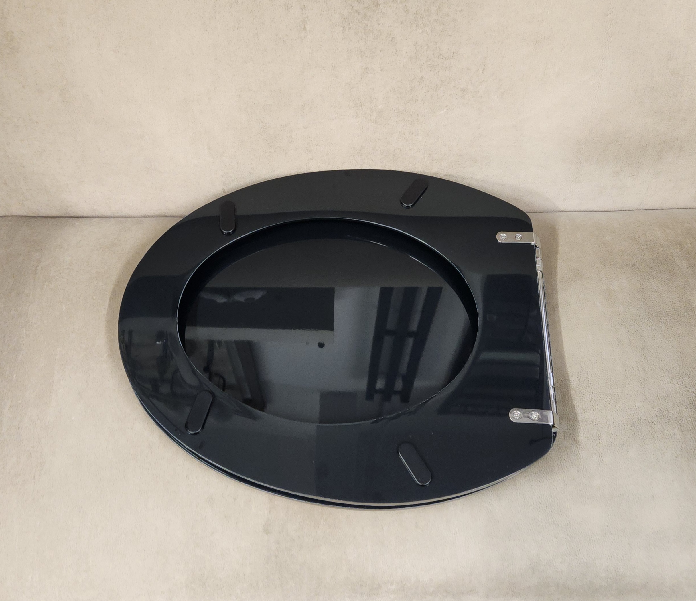 Nic Design MONOLITE сиденье с крышкой для унитаза Slim, цвет черный глянец